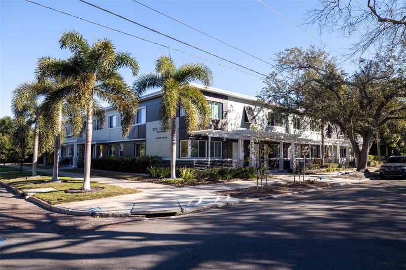 410 12th Ave #10, St Petersburg, FL 33701