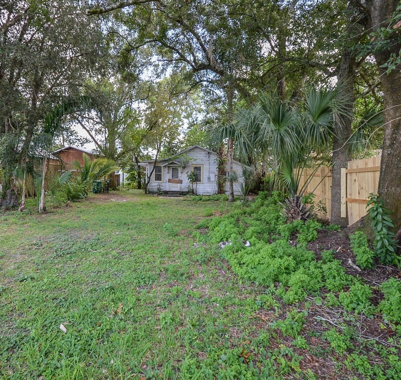 1522 Clinton St, Tampa, FL 33604