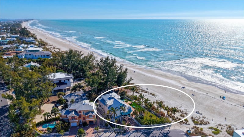 95 52nd St, Holmes Beach, FL 34217
