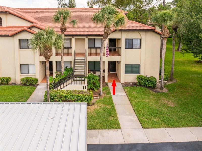 1801 Lake Rd #11D, Palm Harbor, FL 34685