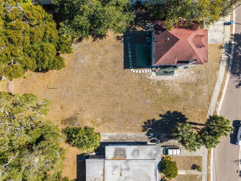 13th Ave, St Petersburg, FL 33712
