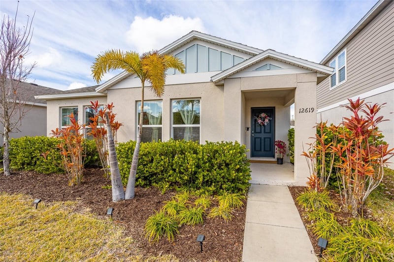 12619 Hammock Park Dr, Riverview, FL 33579