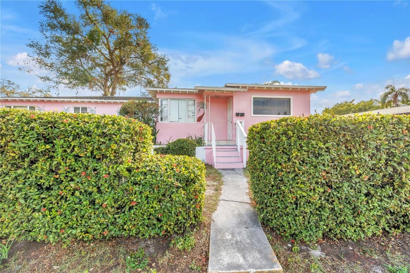 901 12th St, St Petersburg, FL 33712