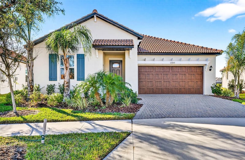 17245 Star Banks St, Wimauma, FL 33598