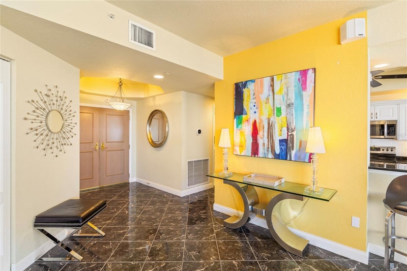 1200 Gulf Blvd #1002, Clearwater Beach, FL 33767
