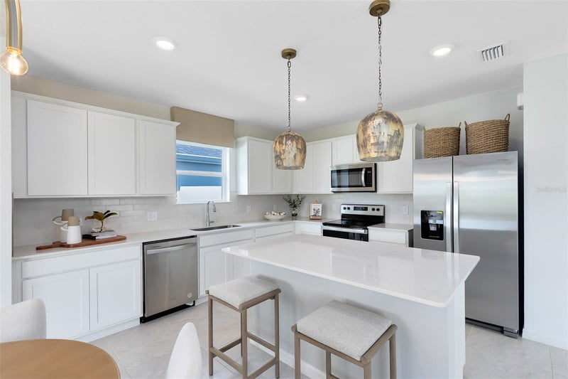 830 Balleby Trl, Bradenton, FL 34212
