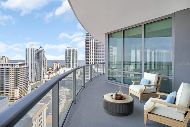 400 Central Ave #2207, St Petersburg, FL 33701