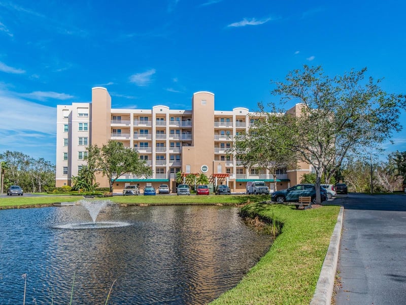 6550 Shoreline Dr #7502, St Petersburg, FL 33708