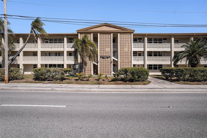 4455 Duhme Rd #304, St Petersburg, FL 33708