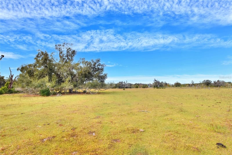 Carlton Lake Rd, Wimauma, FL 33598