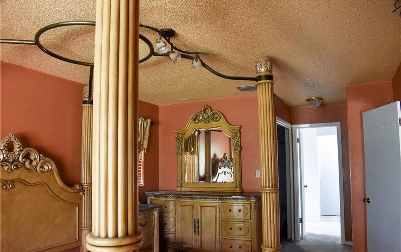 6336 Wooden St, New Port Richey, FL 34653
