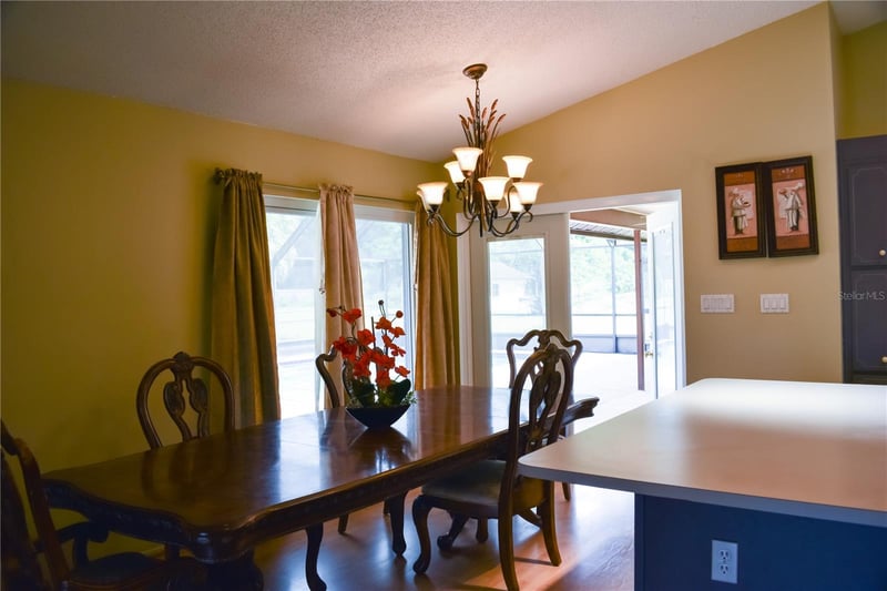 6336 Wooden St, New Port Richey, FL 34653