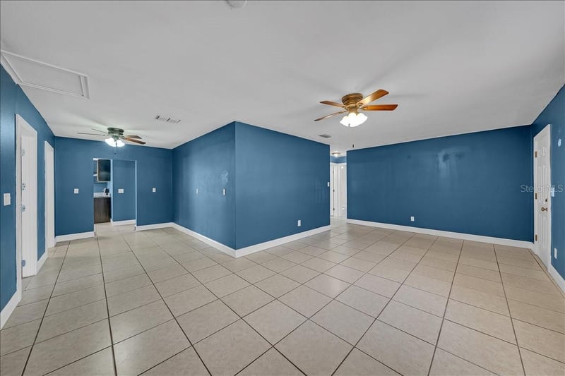 205 2nd Ave, Ruskin, FL 33570