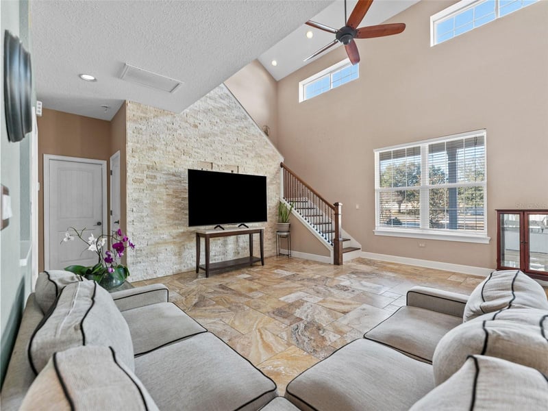 4702 Cypress Serenity Dr, Plant City, FL 33565