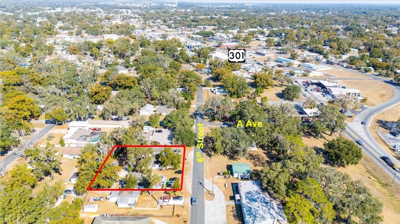4843 6th St, Zephyrhills, FL 33542