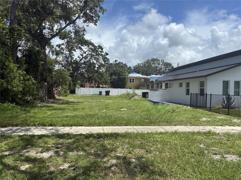 4743 10th Ave, St Petersburg, FL 33711