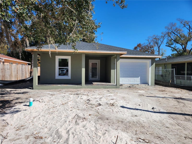 8013 Brooks St, Tampa, FL 33604