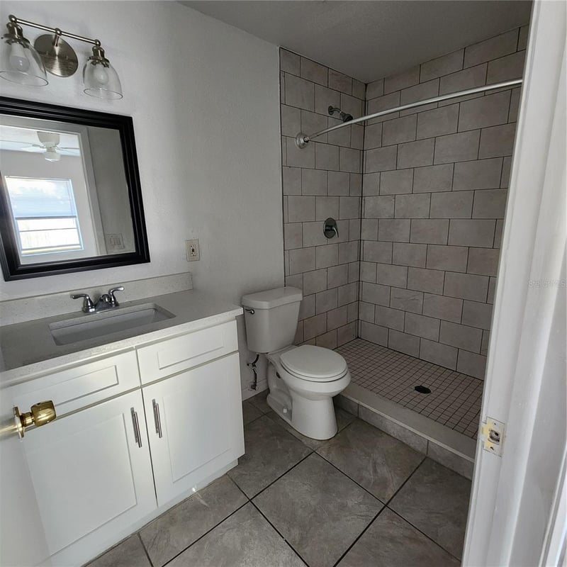1037 Apollo Beach Blvd #D, Apollo Beach, FL 33572