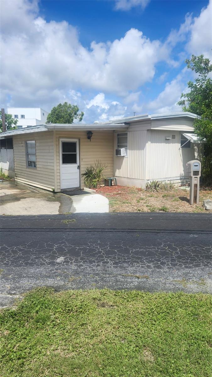 6720 Park Blvd #37, Pinellas Park, FL 33781