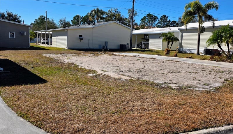 2900 8th Ave #326, Palmetto, FL 34221