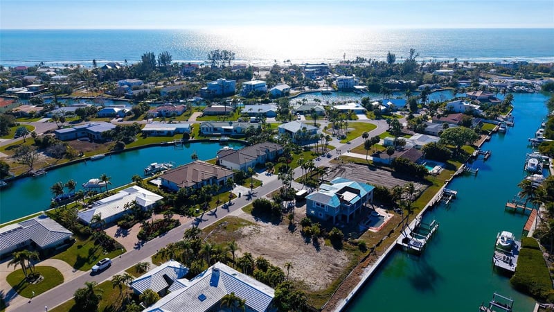 721 Emerald Harbor Dr, Longboat Key, FL 34228