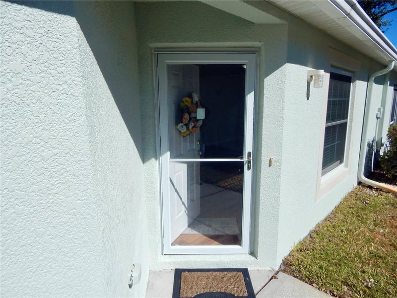 5632 Autumn Shire Dr, Zephyrhills, FL 33541