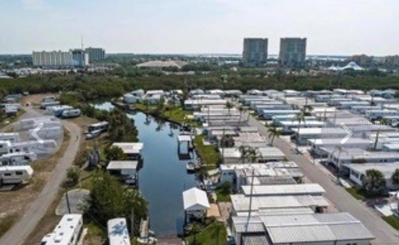 39 Illinois St, Palmetto, FL 34221