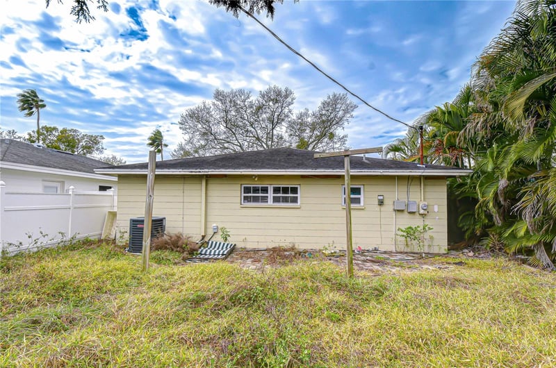 615 Davis Blvd, Tampa, FL 33606