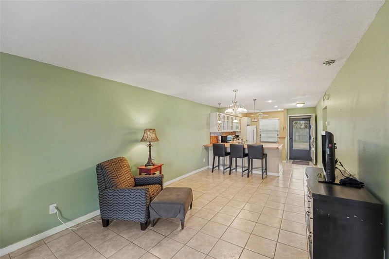 4800 Lake Villa Dr, Clearwater, FL 33762