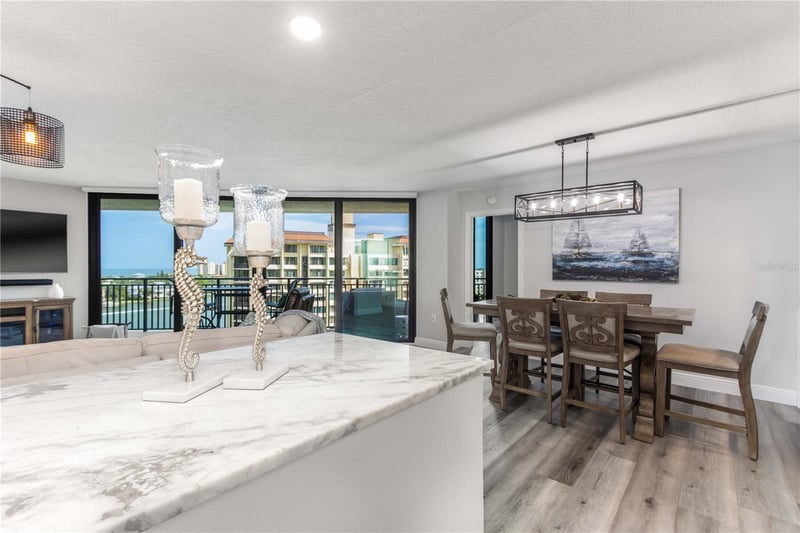 690 Island Way #1005, Clearwater Beach, FL 33767