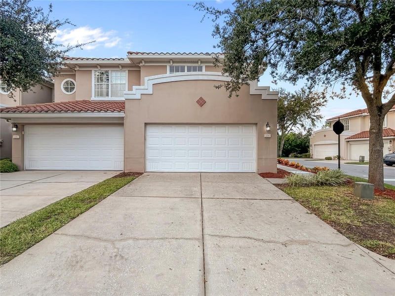 254 Valencia Cir, St Petersburg, FL 33716