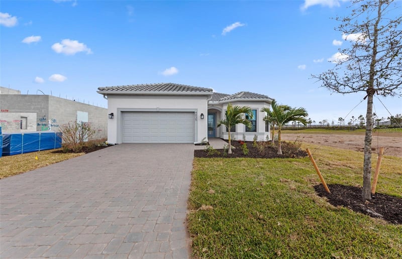 4835 Ivy Pearl Way, Lakewood Ranch, FL 34211