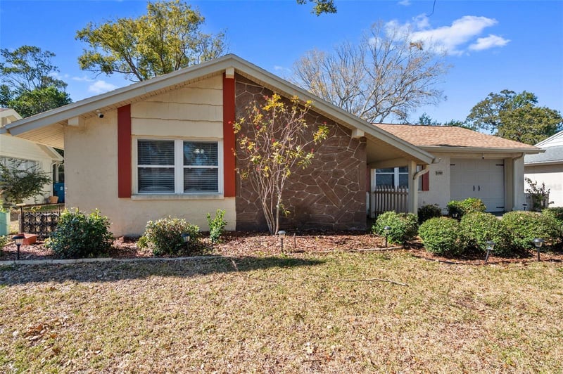 12501 Stagecoach Ln, Hudson, FL 34667