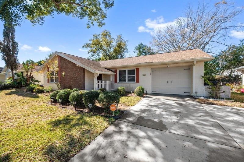 12501 Stagecoach Ln, Hudson, FL 34667