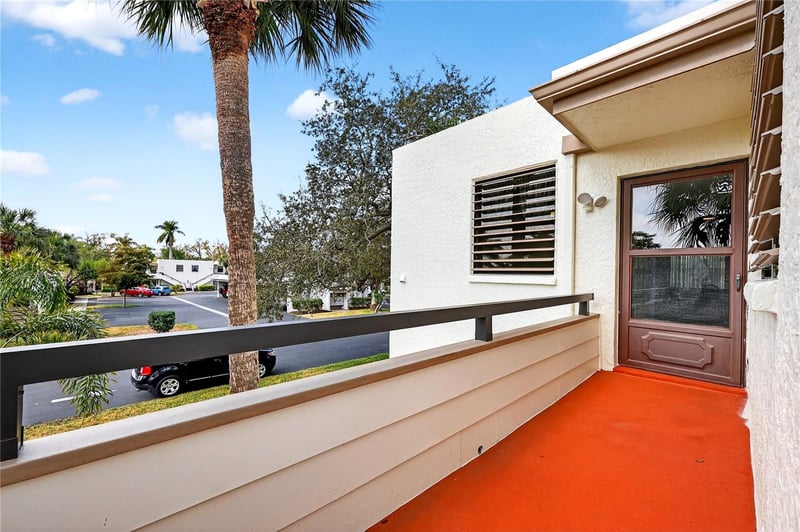 521 Lakeside Dr #521, Bradenton, FL 34210