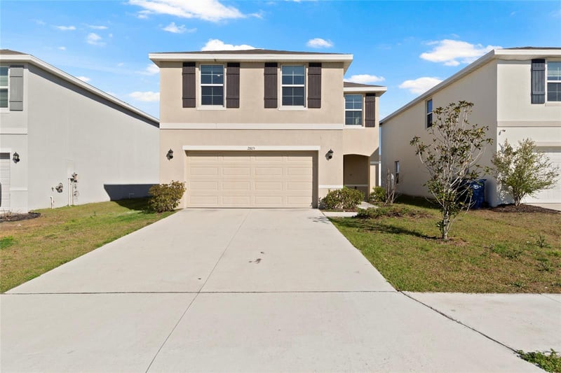 2805 Rock Sound St, Bradenton, FL 34208
