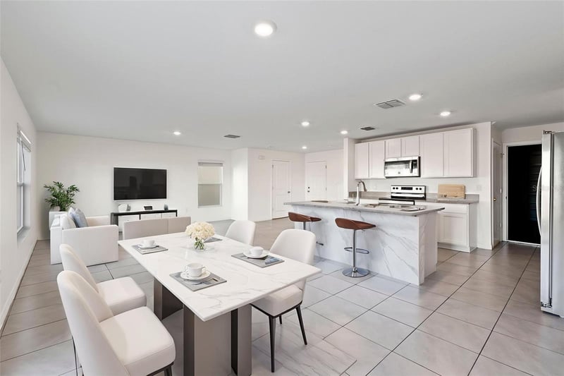 2805 Rock Sound St, Bradenton, FL 34208