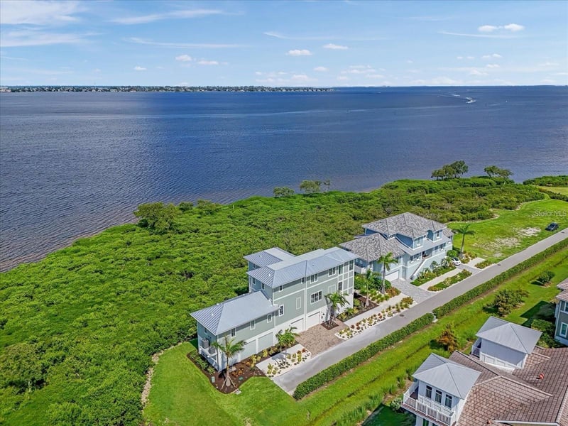 324 Harbour Sound Ct, Bradenton, FL 34209