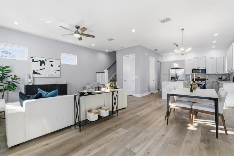 3267 Emerson Ave, St Petersburg, FL 33712