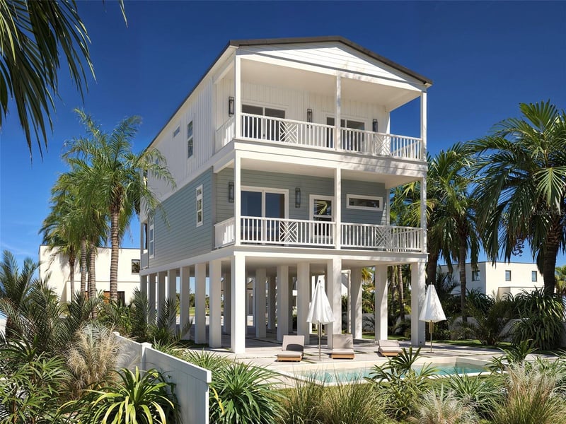 3020 Clinton St, Gulfport, FL 33707
