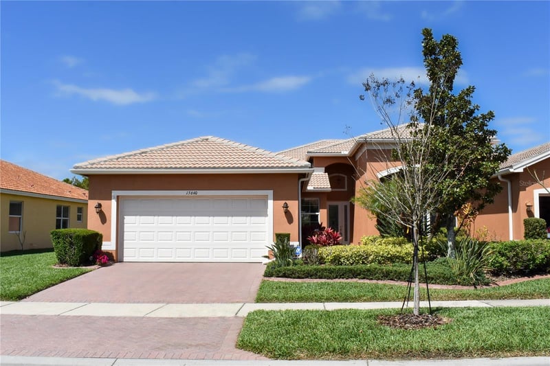 15640 Aurora Lake Cir, Wimauma, FL 33598