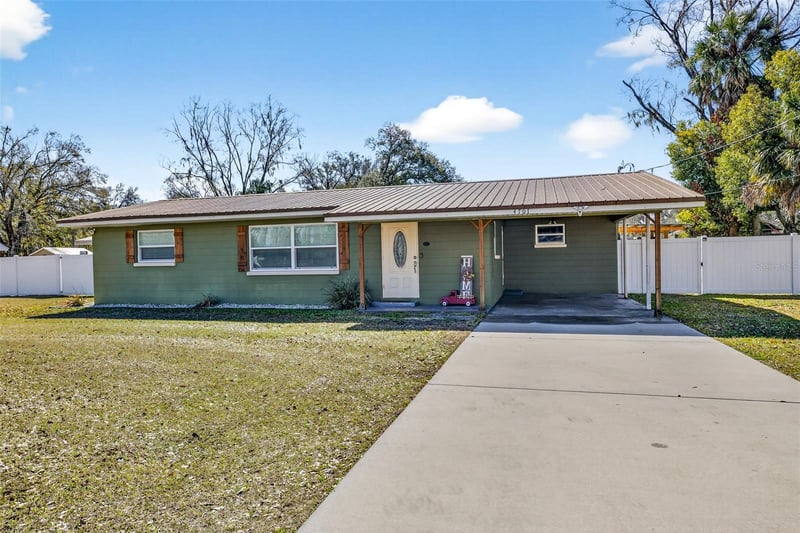 4701 Sam Allen Rd, Plant, FL 33565