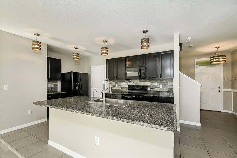 4106 Willow Hammock Dr, Palmetto, FL 34221