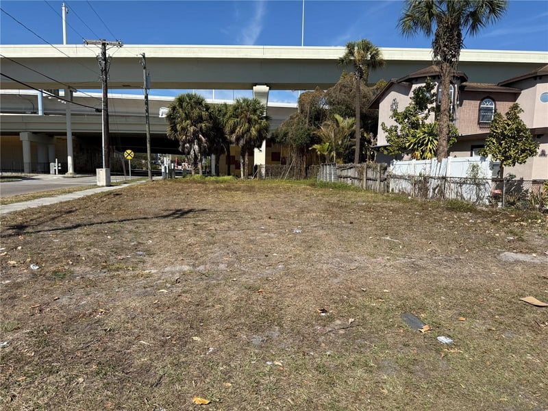 2602 Durham St, Tampa, FL 33605