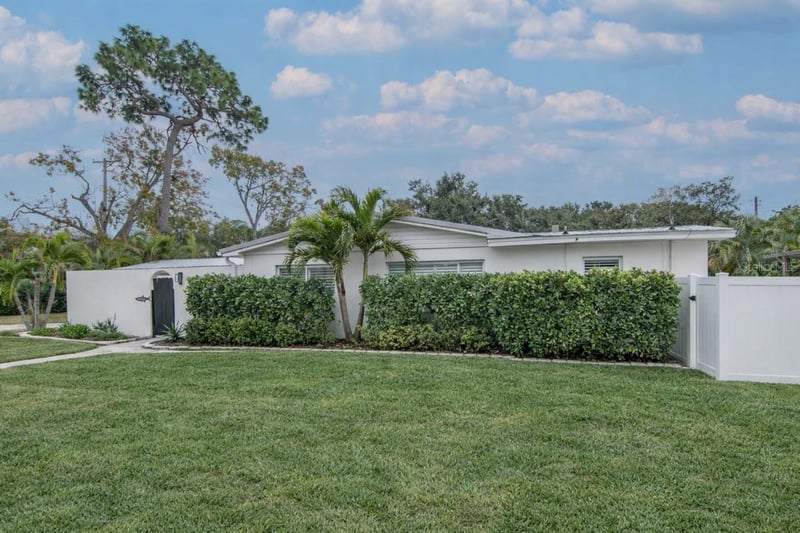 4402 San Miguel, Tampa, FL 33629
