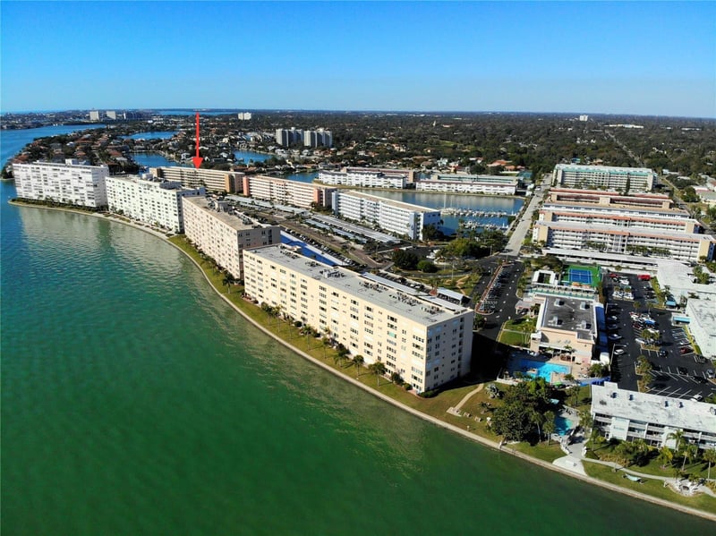 6075 Shore Blvd #606, Gulfport, FL 33707