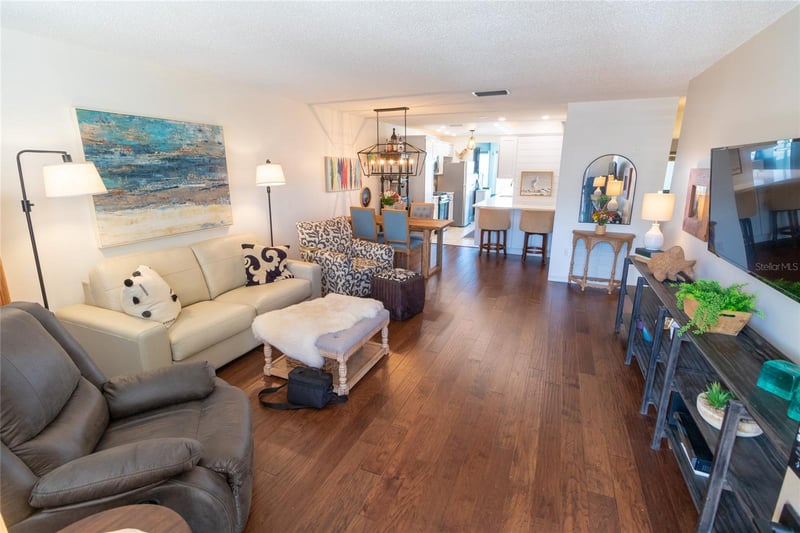 6075 Shore Blvd #606, Gulfport, FL 33707