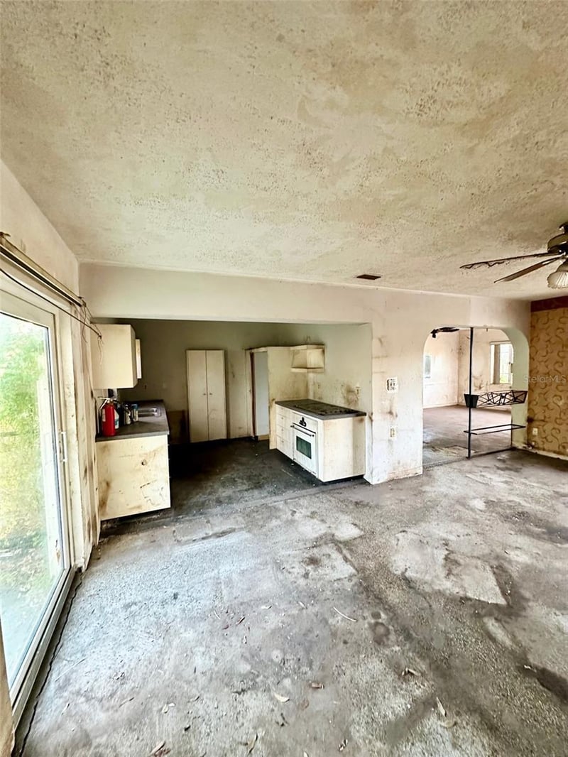 4566 28th Ave, St Petersburg, FL 33713