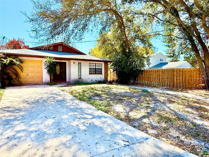 8336 Jackson Springs Rd, Tampa, FL 33615