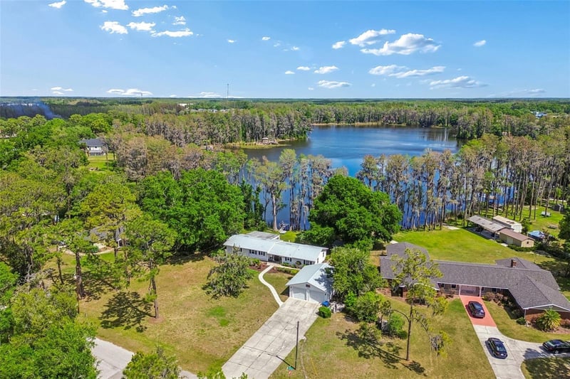 20425 Gardenia Dr, Land O Lakes, FL 34638